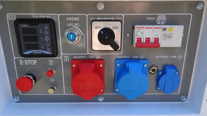 Генератор дизельний Daewoo DDAE 10500DSE-3G 6/6.48 кВт 3 фази електричний пуск - зображення 6
