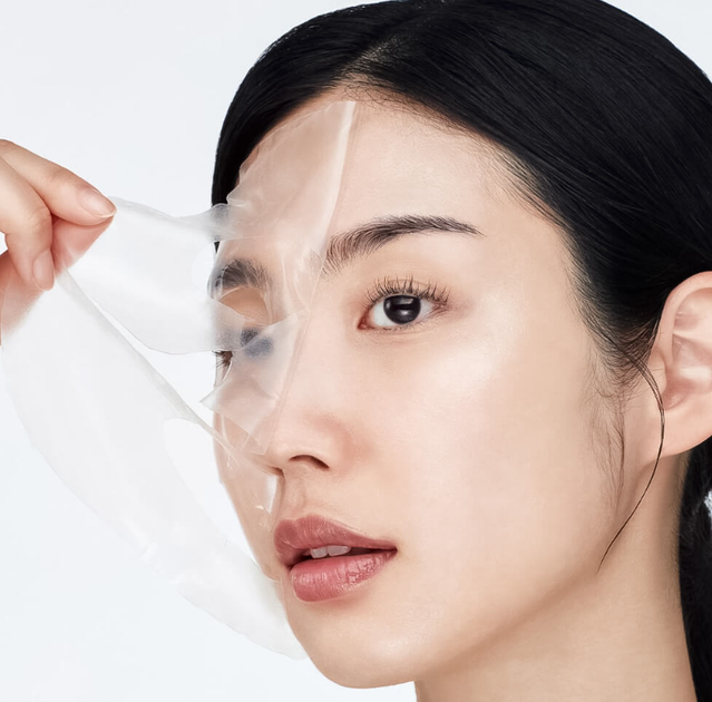 Нічна гідрогелева маска з колагеном для еластичності шкіри Biodance Bio-Collagen Real Deep Mask - Фото 8 Нічна гідрогелева маска з колагеном для еластичності шкіри Biodance Bio-Collagen Real Deep Mask - зображення 8