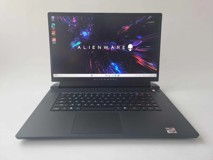 Ноутбук Dell Alienware M17 R5 - R9 6900HX/RTX 3070TI/RAM 16GB/SSD