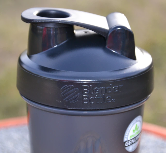 Шейкер спортивний BlenderBottle Original Classic 20oz/590ml Black - зображення 9
