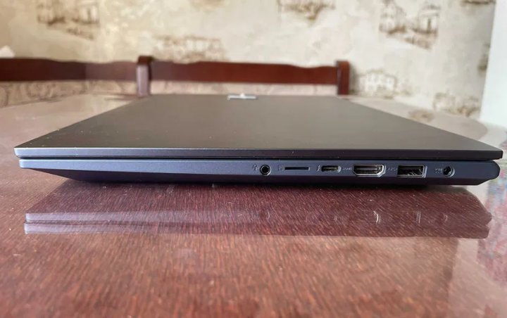 Ігровий ноутбук Asus Vivobook Pro 15 OLED K3500 / 15.6" (1920x1080) OLED / Intel Core i5-11300H (4 (8) ядра по 3.1 - 4.4 GHz) / 8 GB DDR4 / 512 GB SSD / nVidia GeForce GTX 1650, 4 GB GDDR5, 128-bit / WebCam б/в - Фото 8 Ігровий ноутбук Asus Vivobook Pro 15 OLED K3500 / 15.6" (1920x1080) OLED / Intel Core i5-11300H (4 (8) ядра по 3.1 - 4.4 GHz) / 8 GB DDR4 / 512 GB SSD / nVidia GeForce GTX 1650, 4 GB GDDR5, 128-bit / WebCam б/в - зображення 8