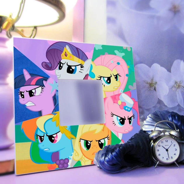 Декоративное зеркало "Дружба — это чудо. My Little Pony" крутое украшение интерьера спальни, бара, кафе - изображение 3