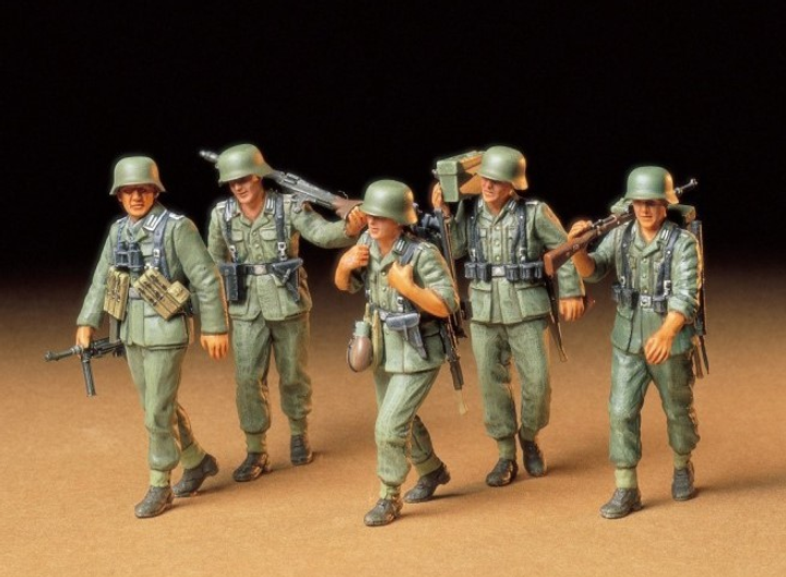 Model plastikowy Tamiya German Machine Gun Crew (4950344993314) - obraz 2