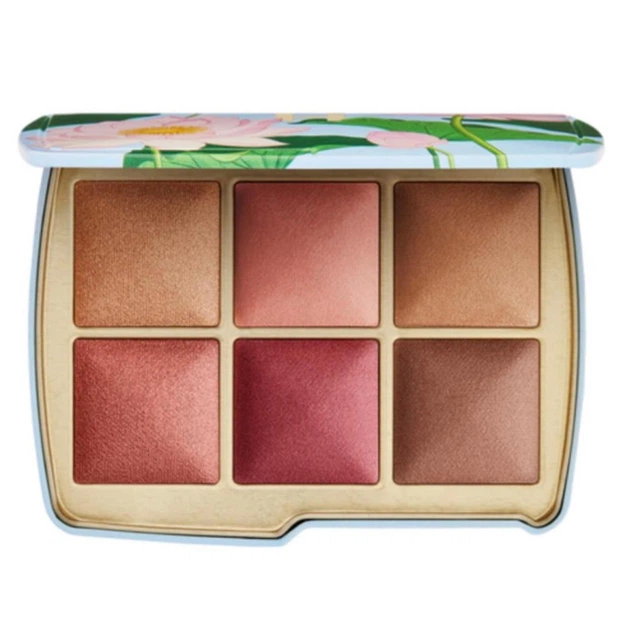 Лимитированная палетка для лица Lotus Flower Ambient Lighting Edit