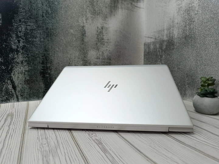Ноутбук HP EliteBook 735 G6 \ 13.3" FHD \ Ryzen 5 Pro 3500U \ 8 GB \ SSD 256 GB M.2 \ - Б/У - Фото 6 Ноутбук HP EliteBook 735 G6 \ 13.3" FHD \ Ryzen 5 Pro 3500U \ 8 GB \ SSD 256 GB M.2 \ - Б/У - изображение 6