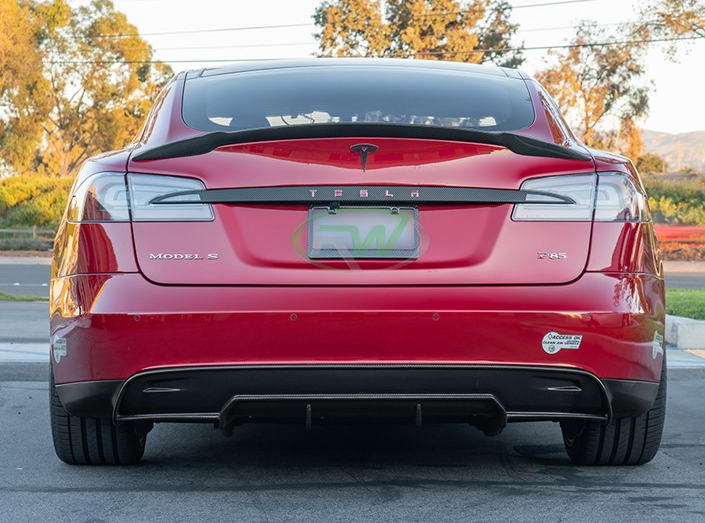 Спойлер для Tesla Model S (карбон) - Фото 5 Спойлер для Tesla Model S (карбон) - изображение 5