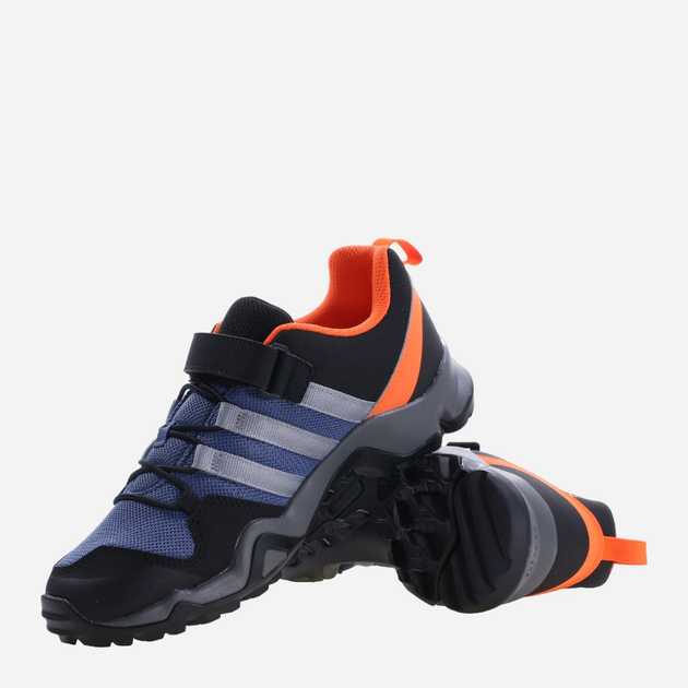 Buty sportowe chłopięce adidas Terrex AX2R CF K IF5703 37.5 Czarne z niebieskim (4066761661535) - obraz 4