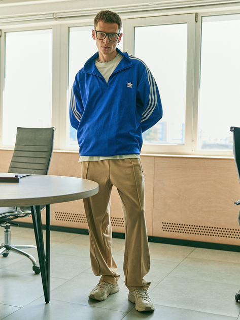 Чоловічі кросівки Adidas Ozmillen IF9597 42.5 (8.5UK) 27 см Alumin/Wonbei/Silvmt (4067888678970) – в інтернет-магазині ROZETKA | Купити в Україні: Києві, Харкові, Дніпрі, Одесі, Запоріжжі, Львові Чоловічі кросівки Adidas Ozmillen IF9597 42.5 (8.5UK) 27 см Alumin/Wonbei/Silvmt (4067888678970) – в інтернет-магазині ROZETKA | Купити в Україні: Києві, Харкові, Дніпрі, Одесі, Запоріжжі, Львові