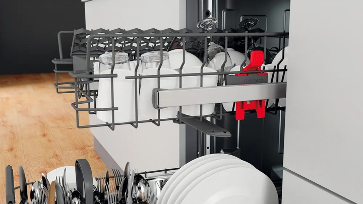 Вбудована посудомийна машина Whirlpool WSBC 3M27 X - зображення 5