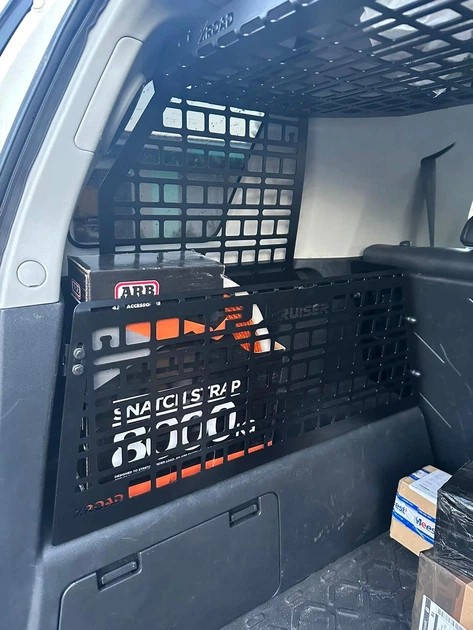 Molle-панель органайзер XRoad на заднее окно Toyota FJ Cruiser с 2005, левая - изображение 6
