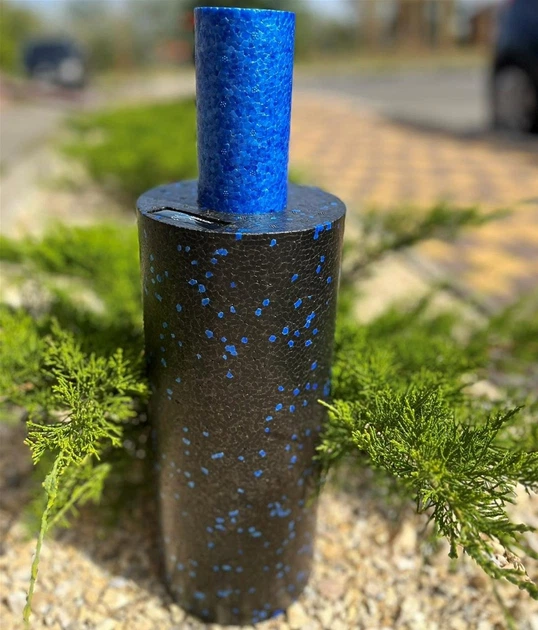 Массажный ролик (роллер) гладкий PowerPlay PP-4348 2 in 1 EPP Foam Roller 33x14 см Черно/Синий (PP_4348_Blue_(33*14)) - Фото 8 Массажный ролик (роллер) гладкий PowerPlay PP-4348 2 in 1 EPP Foam Roller 33x14 см Черно/Синий (PP_4348_Blue_(33*14)) - изображение 8