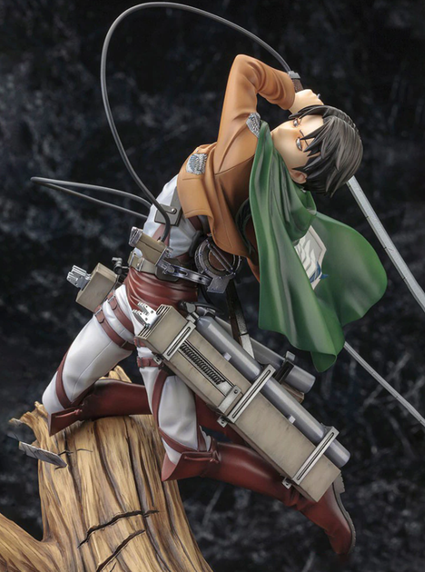 Коллекционная фигурка Леви Аккерман на бревне Атака на титанов ABC Attack on Titan 28 cm - изображение 3