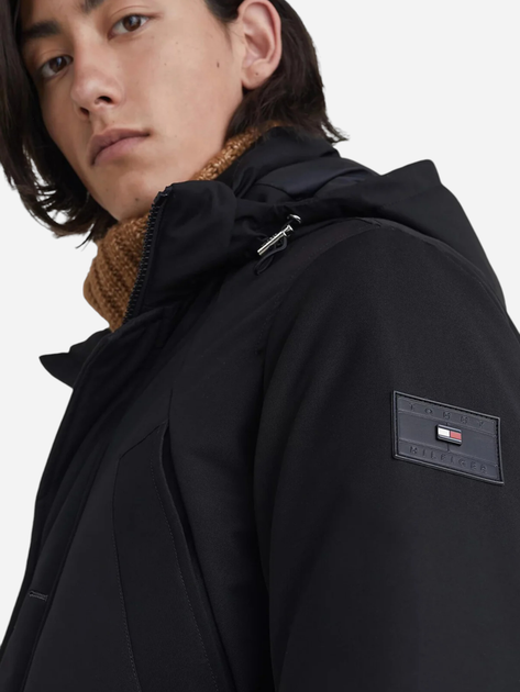 Kurtka parka męska z kapturem Tommy Hilfiger MW0MW27689-BDS S Czarna (8720641465182) - obraz 4