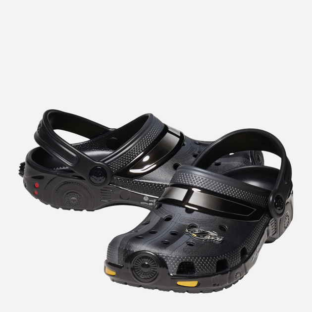Chodaki chłopięce Crocs Classic Batman Batmobile Clog Kids 210229-001 29-30 Czarne (196265807826) - obraz 3