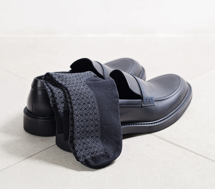 Носки с принтом клетка высокие бесшовные дышащие качественные ORGANIC cotton черные JILL ANTONY 39-41 men's арт. 31015_1 - Фото 13 Носки с принтом клетка высокие бесшовные дышащие качественные ORGANIC cotton черные JILL ANTONY 39-41 men's арт. 31015_1 - изображение 13