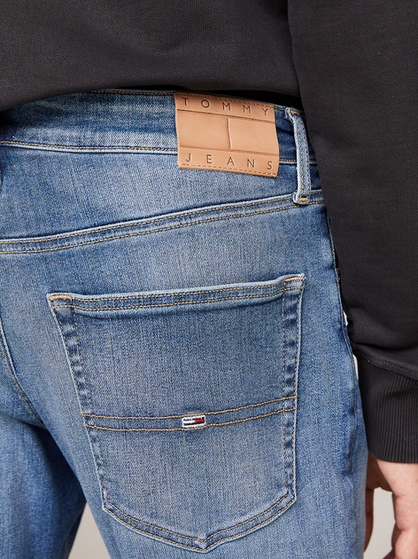 Jeansy slim fit męskie Tommy Hilfiger DM0DM19297-1A5 31/32 Niebieskie (8720636573502) - obraz 5