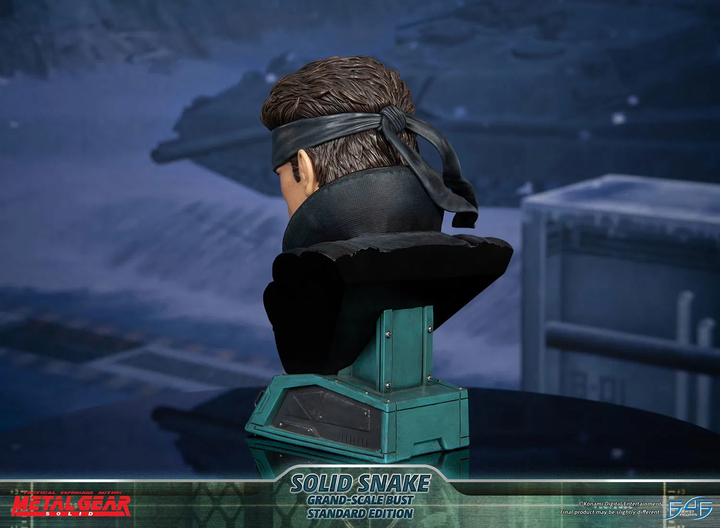 Фігурка First 4 Figures Metal Gear Solid: Solid Snake 31 см (5060316625941) - зображення 9