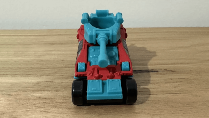 Машинка Базовая Hot Wheels Tanknator Netflix Ride-Ons 1:64 HTD42 Red - изображение 5