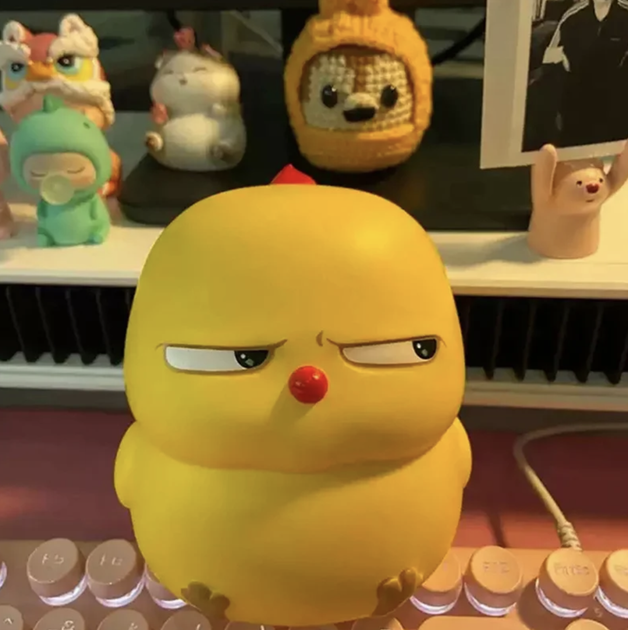 Антистрес іграшка Курча Суїзі сквіші м'яка Squishies для рук чоловіків жінок дітей - зображення 3