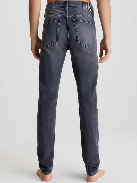 Джинси Regular fit чоловічі Calvin Klein Jeans J323360-1BY 30 Чорні (8720108067676) - зображення 2