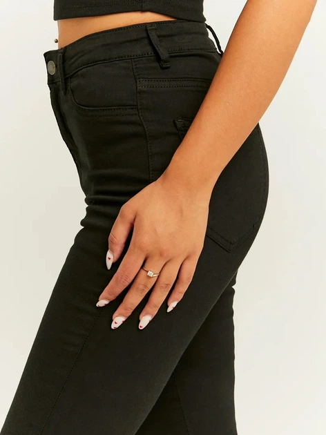 Джинси Skinny жіночі Tally Weijl SPACOSMART6-HH 32 Чорні (7612950085803) - Фото 4 Джинси Skinny жіночі Tally Weijl SPACOSMART6-HH 32 Чорні (7612950085803) - зображення 4