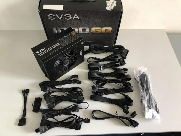 Блок живлення EVGA SuperNOVA 1000 GQ (210-GQ-1000) (1000AL173436) 1000W Gold б/в - изображение 2