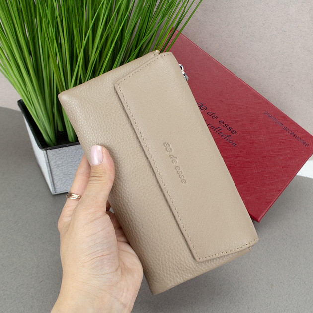Кошелек женский кожаный De Esse LC68900-98 на магните бежевый - изображение 8