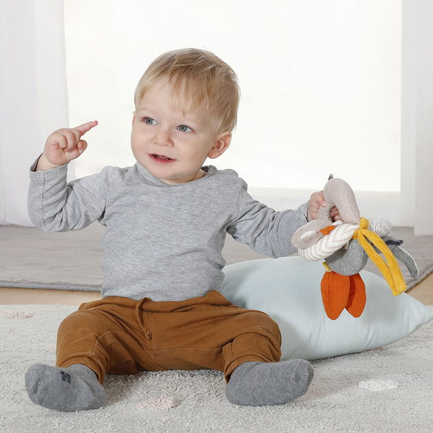 Zabawka-zawieszka do wózka BabyFehn Natur 2.0 Osiołek i miś z piłeczką (4001998052312) - obraz 4