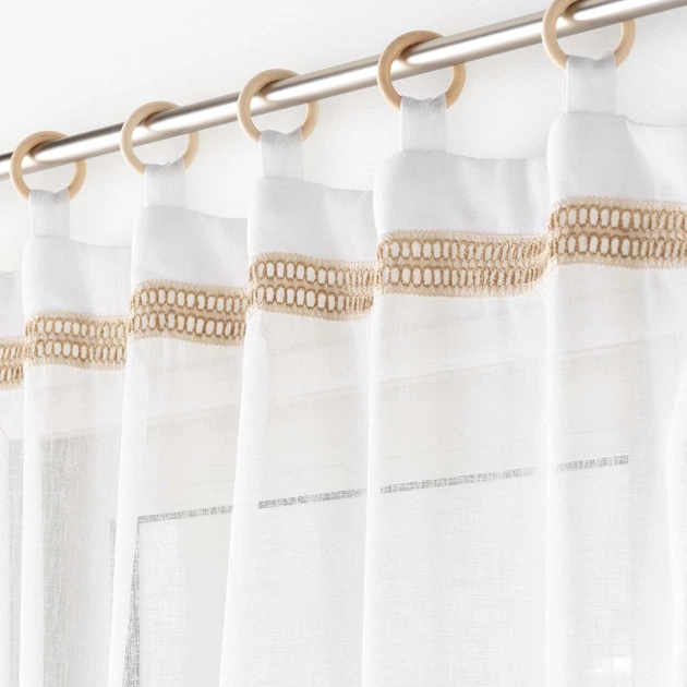 Фіранка Douceur d'interieur Mileo на дерев'яних кільцях 140 x 240 см Біла (3574386275712) - зображення 3