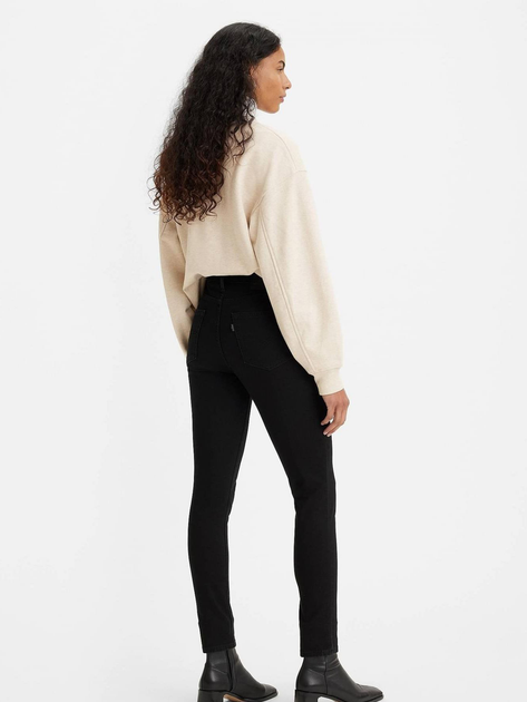 Jeansy skinny damskie Levi's 721 High Rise Skinny 18882-0233 27-32 Czarne (5400816306207) - obraz 4