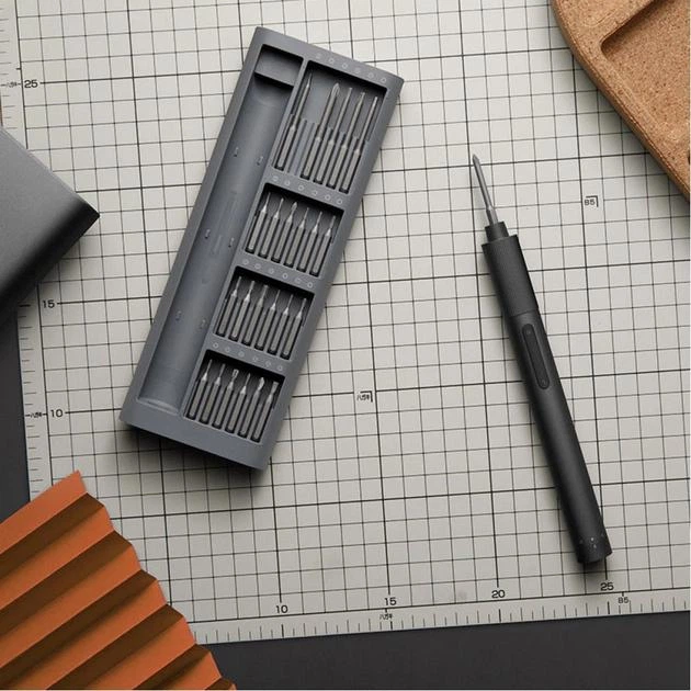 Электроотвертка Xiaomi MiJia Electric Screwdriver 24 насадки (MJDDLSD003QW) - изображение 5