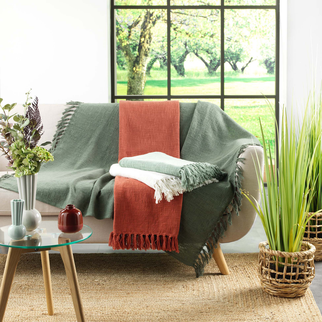 Narzuta Douceur d'interieur Zamina z frędzlami bawełniana 125 x 150 cm Biała (3574386097321) - obraz 4