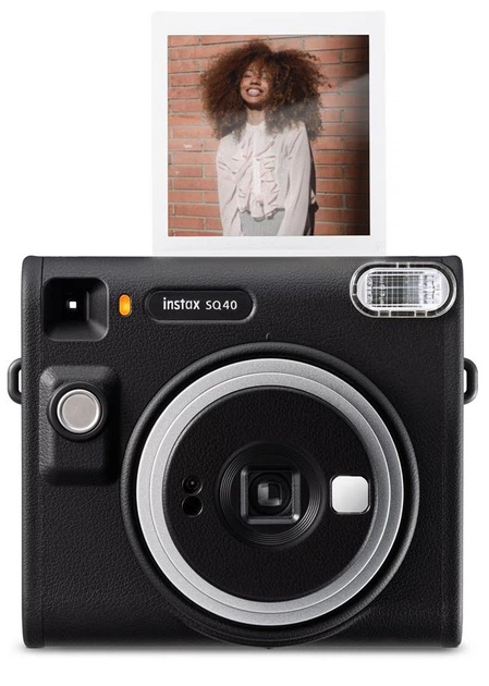 Фотокамера моментальной печати Fujifilm Instax Square SQ 40 Black (16802802) - Фото 1 Фотокамера моментальной печати Fujifilm Instax Square SQ 40 Black (16802802) - изображение 1