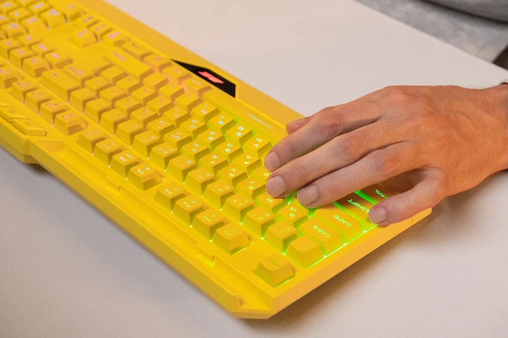 Проводная клавиатура игровая 2E Gaming KG315 USB-A EN/RU RGB желтая - изображение 5