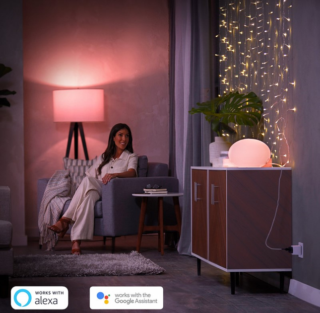 Розумна Wi-Fi-розетка Philips Hue SmartPlug (8719514342309) - зображення 6