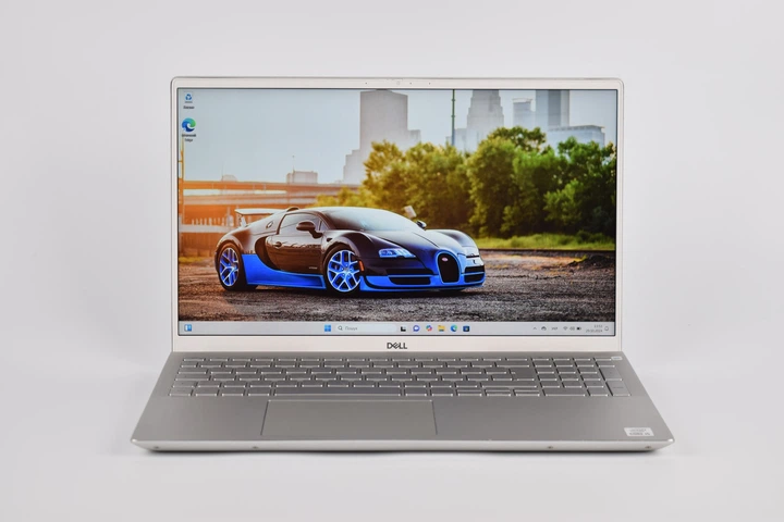 Ноутбук Dell Inspirion P102F i5-10300H / 16 гб / ssd 512 гб / 15.6
