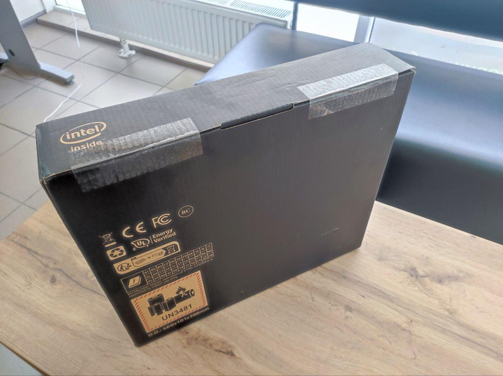 Ноутбук Razer Blade 18 RZ09-0484 RTX 4070/i9-13950HX/32GB/1TB Win.11 Home - зображення 2