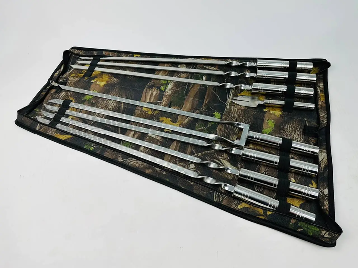 Набір шампурів Grill Master Срібло 8 в 1 з вилкою-ножем та подвійним шампуром у чохлі (21-10-NB-2281) - Фото 2 Набір шампурів Grill Master Срібло 8 в 1 з вилкою-ножем та подвійним шампуром у чохлі (21-10-NB-2281) - зображення 2