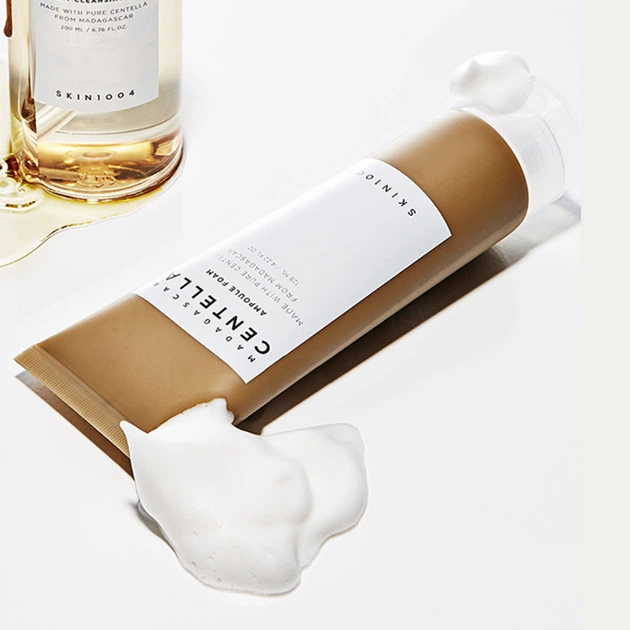 Пінка для вмивання з центеллою Madagascar Centella Ampoule Foam SKIN1004 125 мл 8809576261127 - зображення 3