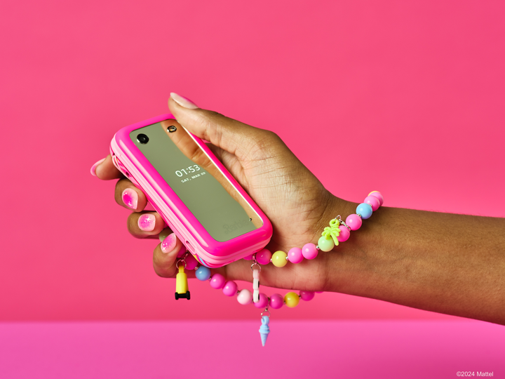 Мобільний телефон HMD Barbie Phone Pink (1GF030APC1L07) - зображення 4