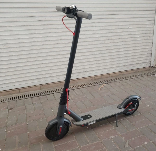 Электросамокат Electric Scooter M365 (500W, 9.6Ah) Серый Графит - Фото 2 Электросамокат Electric Scooter M365 (500W, 9.6Ah) Серый Графит - изображение 2