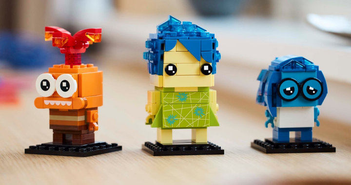 Zestaw klocków LEGO BrickHeadz Radość Smutek i Spina 300 elementów (40749) - obraz 6