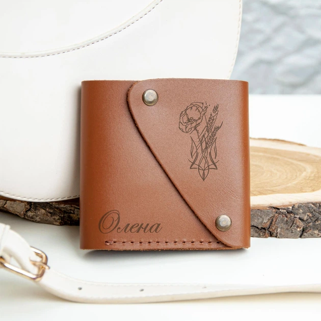 Женский кожаный кошелек с гравировкой, Caramel, Malina Leather - Фото 1 Женский кожаный кошелек с гравировкой, Caramel, Malina Leather - изображение 1