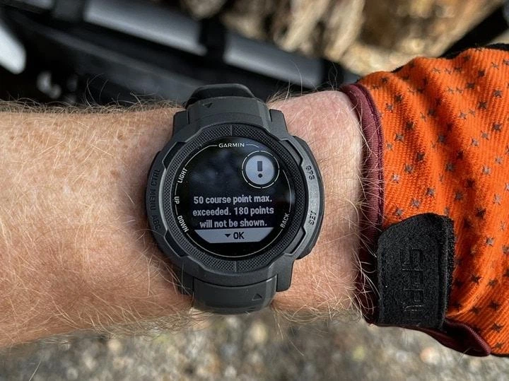 Смарт-часы Garmin Instinct 2 (010-02626-00) темно-серые с силиконовым ремешком - изображение 11