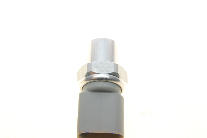 Розширювальний клапан кондиціонера BOGAP A4127102 Audi A2, A6, A4, A8, Allroad; Seat Exeo 3R0959126, 8Z0959126, 8E0959126C - зображення 2