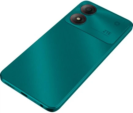 Мобільний телефон ZTE Blade A34 2/64GB Green (6902176103216