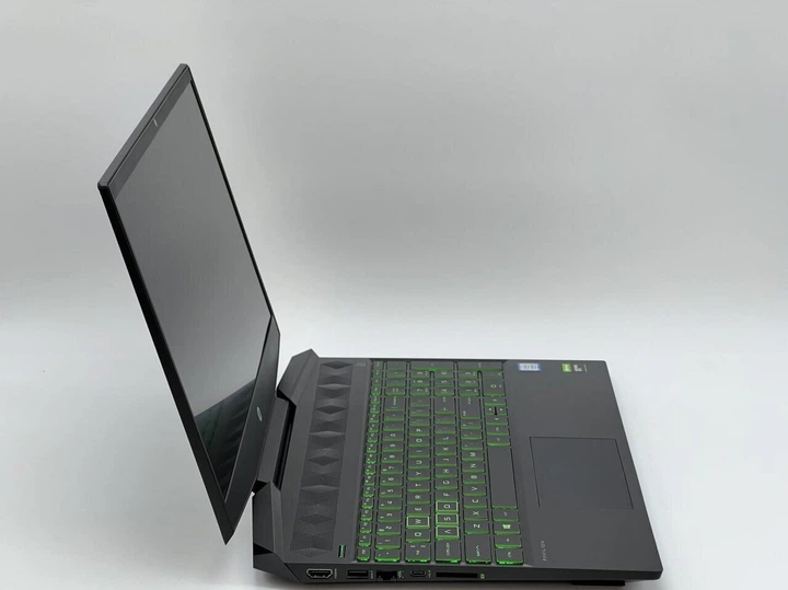 Игровой ноутбук Б-класс HP Pavilion Gaming 15-dk0068wm / 15.6" (1920x1080) IPS / Intel Core i5-9300H (4 (8) ядра по 2.4 - 4.1 GHz) / 16 GB DDR4 / 240 GB SSD + 500 GB HDD / nVidia GeForce GTX 1050, 3 GB GDDR5, 128-bit / WebCam б/у - изображение 3