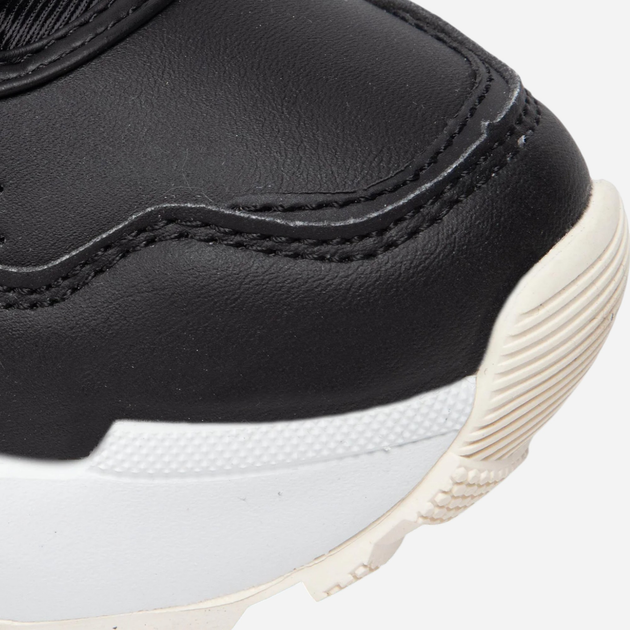 Sneakersy damskie na grubej podeszwie Fila Upgr8 FFW0125-80010 38 Czarne (8719477667327) - obraz 8