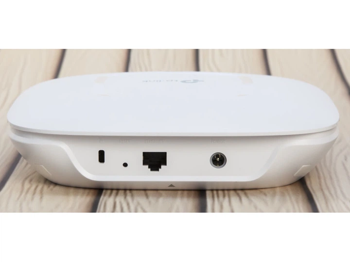 Точка доступу TP-LINK EAP245 - Фото 6 Точка доступу TP-LINK EAP245 - зображення 6