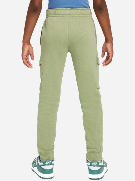 Подростковые теплые спортивные штаны на флисе для мальчика Nike B Nsw Si Cargo Pant Bb HM4337-386 137-147 см M Зеленые (197599790518) - изображение 2